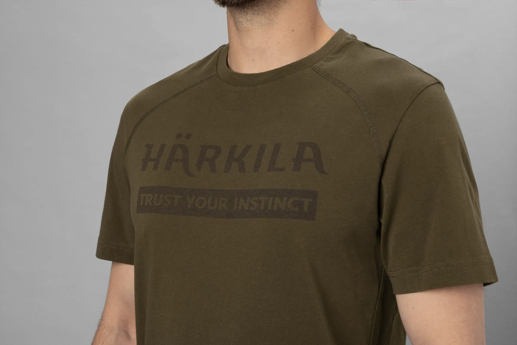 Harkila majca Logo S/S boja zelena vel.4XL – Harkila – Lovački Džemperi/Duksevi/Majice – slika 1