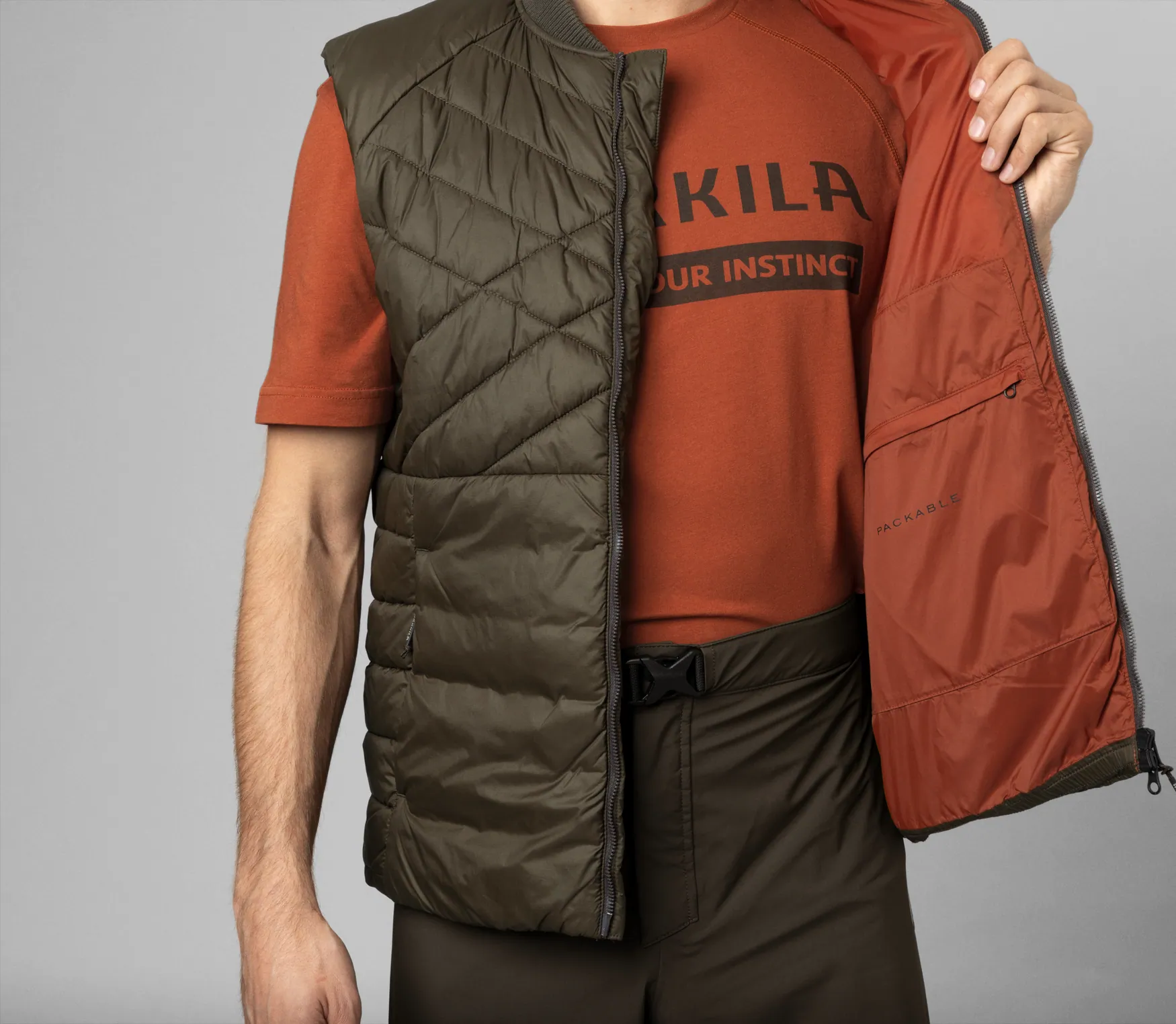 Harkila prsluk Logmar Insulated boja Willow green, vel.52 – Harkila – Lovački Prsluci – slika 2